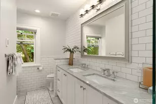 2406 Bigelow Ave N, Seattle, WA 98109 - Photo 22