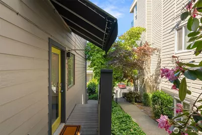 2831 14th Ave W #2, Seattle, WA 98119 - Photo 22