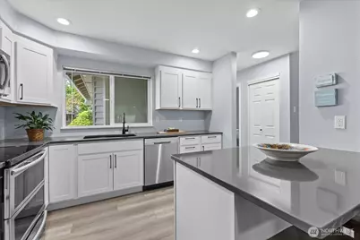 5730 14th Drive W #B, Everett, WA 98203 - Photo 6