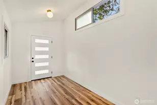 24306 106th Pl W, Edmonds, WA 98020 - Photo 32