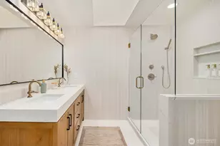 24306 106th Pl W, Edmonds, WA 98020 - Photo 18