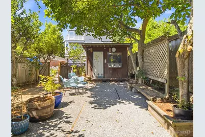 7305 Earl Avenue NW, Seattle, WA 98117 - Photo 30
