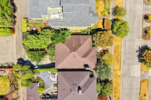7305 Earl Ave NW, Seattle, WA 98117 - Photo 36