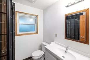 10312 Wallingford Ave N, Seattle, WA 98133 - Photo 18