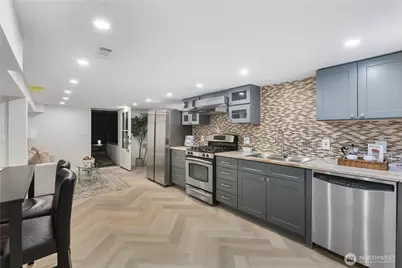 814 N 32nd Street, Renton, WA 98056 - Photo 26