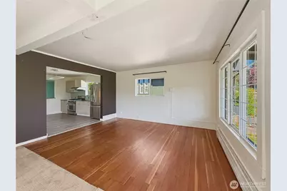3526 S Bennett Street, Seattle, WA 98118 - Photo 2