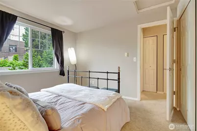 1126 N 198th Street #B-302, Shoreline, WA 98133 - Photo 12