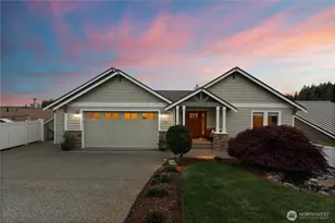 7804 Ray Nash Dr NW, Gig Harbor, WA 98335 - Photo 2