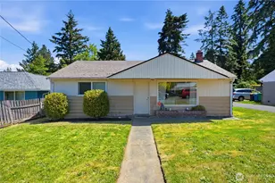 18824 Midvale Ave N, Shoreline, WA 98133 - Photo 1