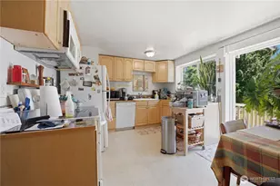 18824 Midvale Ave N, Shoreline, WA 98133 - Photo 10