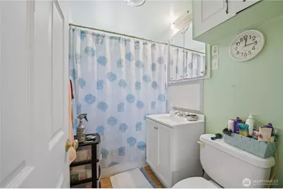 18824 Midvale Avenue N, Shoreline, WA 98133 - Photo 14