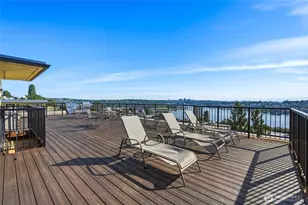 655 Crockett St, Seattle, WA 98109 - Photo 20