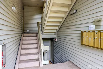 1700 W Sunn Fjord Lane #L202, Bremerton, WA 98312 - Photo 2