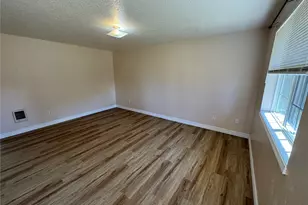 1108 S 11th Ave, Kelso, WA 98626 - Photo 4