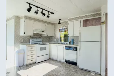 1885 Arnold Road, Coupeville, WA 98239 - Photo 8