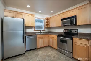113 Farallone Ave, Fircrest, WA 98466 - Photo 8