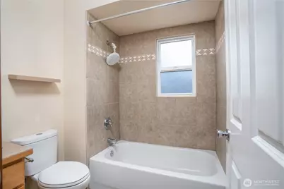 113 Farallone Avenue, Fircrest, WA 98466 - Photo 16