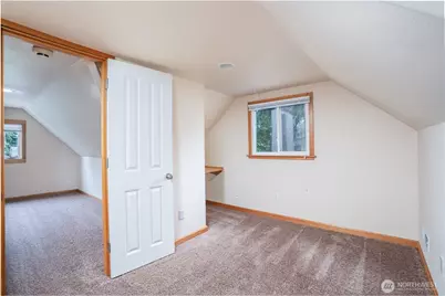 113 Farallone Avenue, Fircrest, WA 98466 - Photo 24