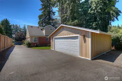 113 Farallone Avenue, Fircrest, WA 98466 - Photo 34