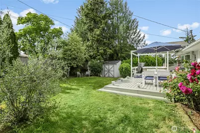 10417 76th Avenue S, Seattle, WA 98178 - Photo 30