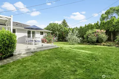 10417 76th Avenue S, Seattle, WA 98178 - Photo 28