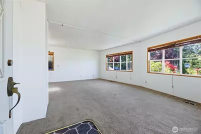 9314 Canyon Road E #12, Puyallup, WA 98371 - Photo 14