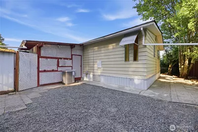 9314 Canyon Road E #12, Puyallup, WA 98371 - Photo 6