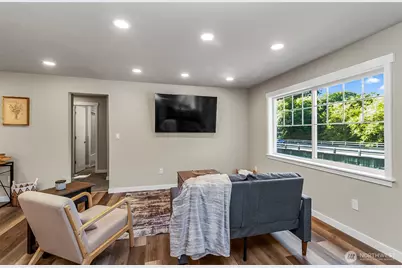 1526 W Mukilteo Blvd #A, Everett, WA 98203 - Photo 12