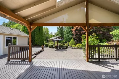 1918 S Lake Stickney Dr, Lynnwood, WA 98087 - Photo 32