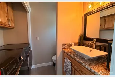 18064 Mariposa Lane, Mount Vernon, WA 98274 - Photo 6