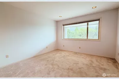 18064 Mariposa Lane, Mount Vernon, WA 98274 - Photo 32