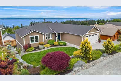 1037 Lightning Way, Camano Island, WA 98282 - Photo 32