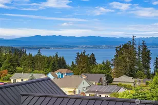 1037 Lightning Way, Camano Island, WA 98282 - Photo 2