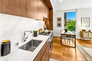 121 Stewart St, Seattle, WA 98101 - Photo 12