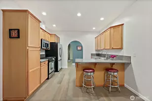 321 E Fairway Dr, Allyn, WA 98524 - Photo 12
