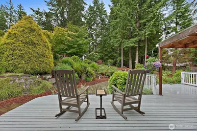 321 E Fairway Dr, Allyn, WA 98524 - Photo 18