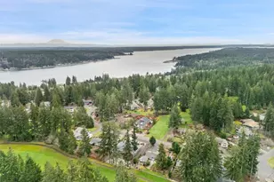 321 E Fairway Dr, Allyn, WA 98524 - Photo 34