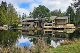 321 E Fairway Dr, Allyn, WA 98524 - Photo 36