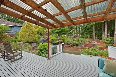 321 E Fairway Dr, Allyn, WA 98524 - Photo 14