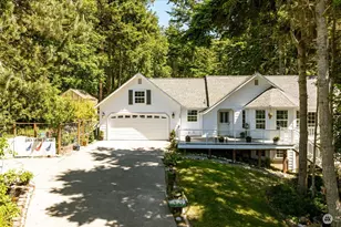 620 Coronado Ave, Coupeville, WA 98239 - Photo 1