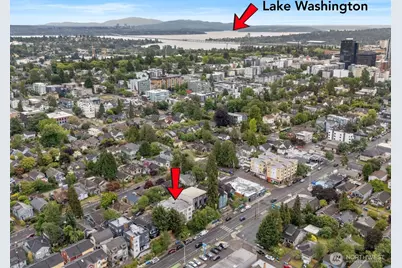 5624 Roosevelt Way NE #302, Seattle, WA 98105 - Photo 24