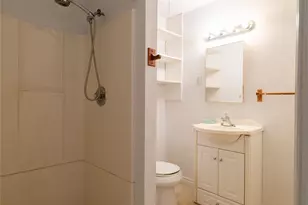 1308 W Main St, Centralia, WA 98531 - Photo 10