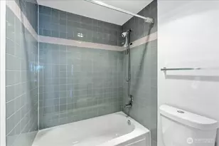 9240 S 240th Pl, Kent, WA 98030 - Photo 20
