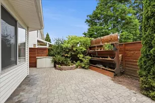 9240 S 240th Pl, Kent, WA 98030 - Photo 16