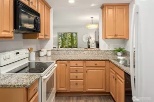 8108 146th Ct NE, Redmond, WA 98052 - Photo 10