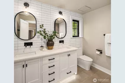 4221 NE 27th Place, Newcastle, WA 98059 - Photo 30