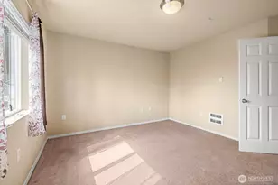 5305 Military Rd E, Tacoma, WA 98446 - Photo 18