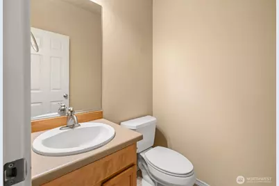 5305 Military Rd E #D, Tacoma, WA 98446 - Photo 20