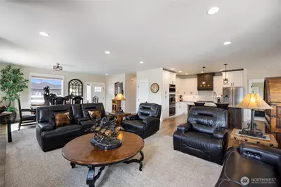 821 S Mary Avenue, East Wenatchee, WA 98802 - Photo 8