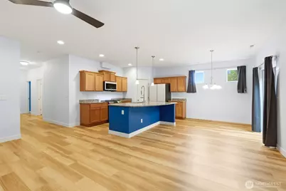 8231 81st Drive NE, Marysville, WA 98270 - Photo 10